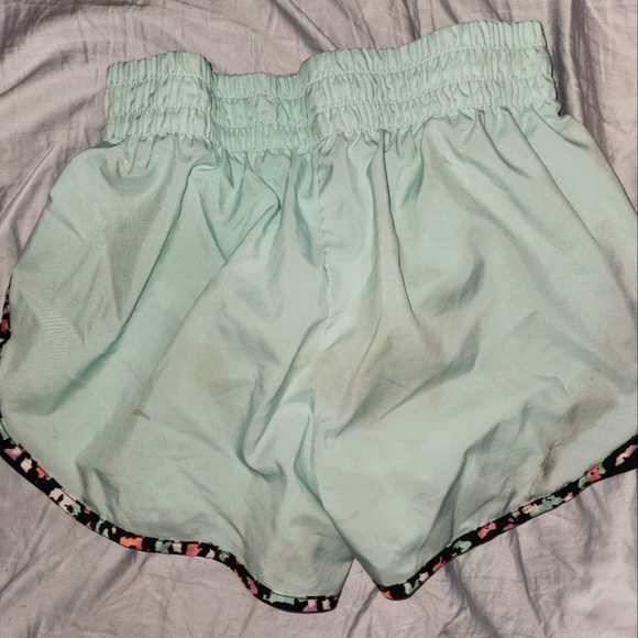 Little girls play shorts stained as pictured. Very comfy! - Picture 2 of 2